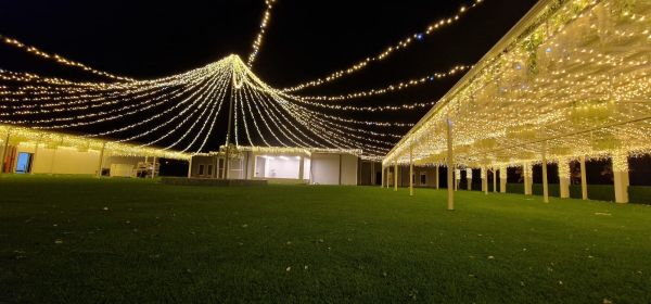 d&uuml;ğ&uuml;n salonu