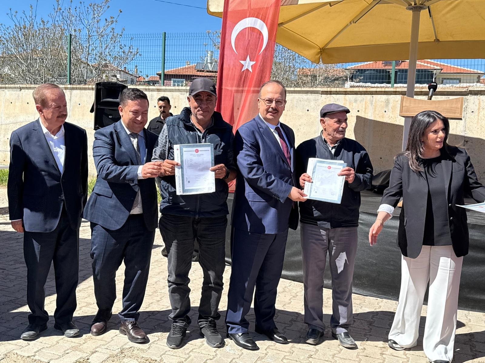 KERPİÇ’TE TAPU TÖRENİ