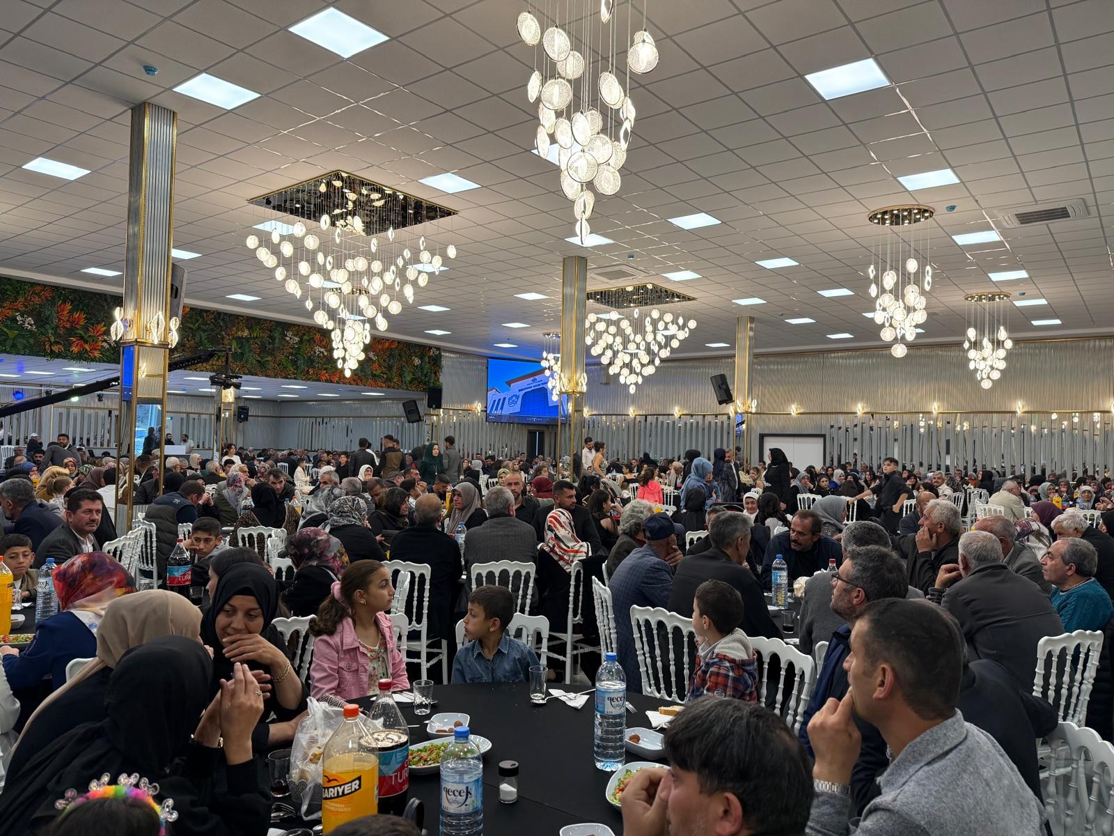 İLK DÜĞÜN YAPILDI