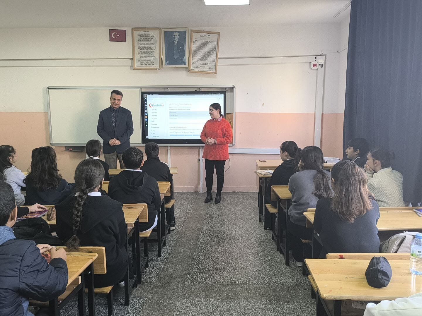 YURTDAŞ’TAN KARDELEN DUYGU’YA SINIFINDA ZİYARET